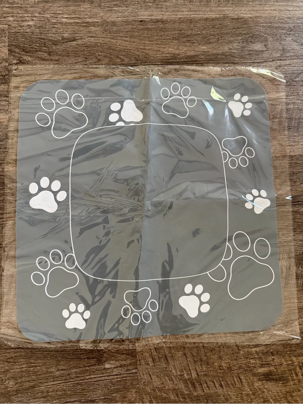 Gray Cat Feeding Mat with White Paw Prints - Unbranded